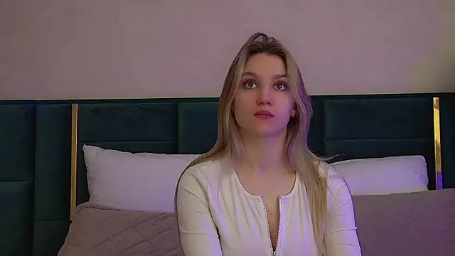 StacyEvances online show from February 6, 2026, 6:07 am