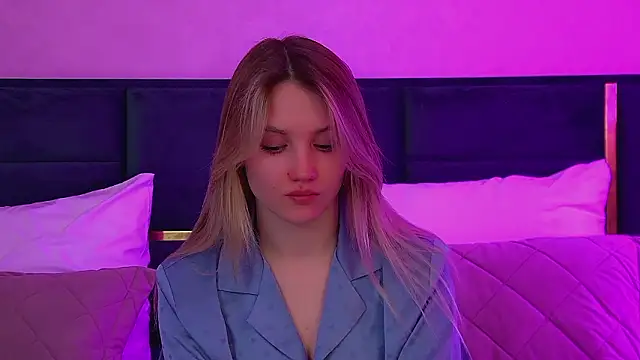 StacyEvances online show from March 6, 2026, 6:54 am