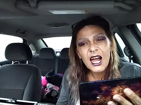 SparklesB1tch online show from November 20, 2025, 11:26 pm