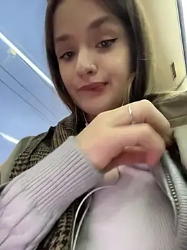 KittyQueeny online show from October 29, 2025, 2:19 pm