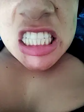 Snapshot of Angels_tomsop chatting on December 2, 2025, 7:42 pm Angels tomsop online show from December 2, 2025, 7:42 pm