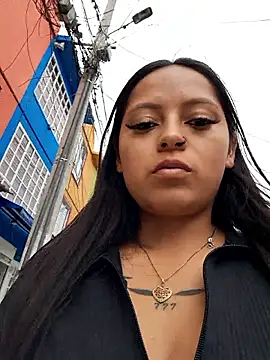 Snapshot of LunaHot_777 chatting on November 10, 2025, 6:29 pm LunaHot 777 online show from November 10, 2025, 6:29 pm