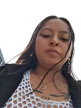 Snapshot of LunaHot_777 chatting on December 15, 2025, 7:29 pm LunaHot 777 online show from December 15, 2025, 7:29 pm