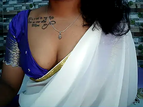 HOT AARVI11 online show from December 15, 2025, 6:12 pm