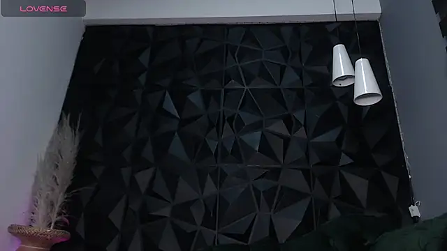 helenasaenz online show from November 5, 2025, 12:27 pm