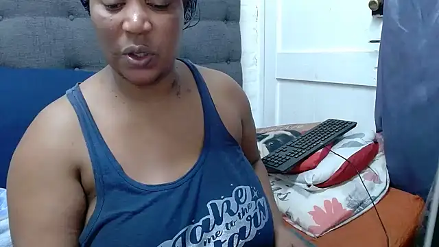Snapshot of chockclitx5 chatting on July 5, 2026, 5:14 am chockclitx5 online show from July 5, 2026, 5:14 am