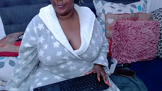 Snapshot of chockclitx5 chatting on July 9, 2026, 7:01 am chockclitx5 online show from July 9, 2026, 7:01 am
