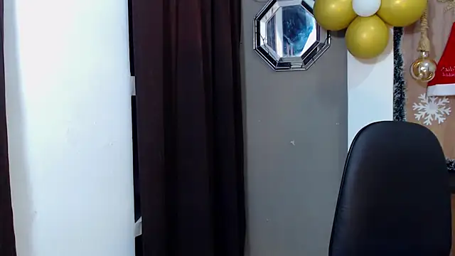 fire and moon online show from November 17, 2025, 1:55 am