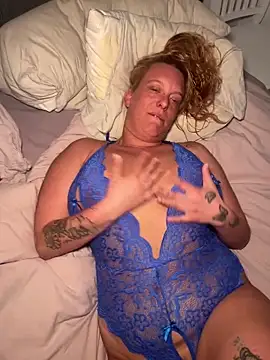 SvenskMILF online show from April 7, 2026, 5:57 pm