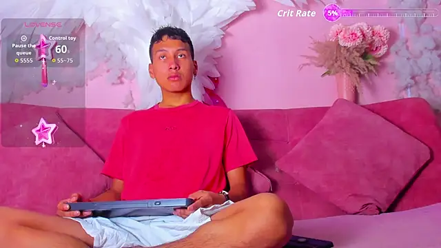 spicy adonhis online show from January 17, 2026, 12:43 pm