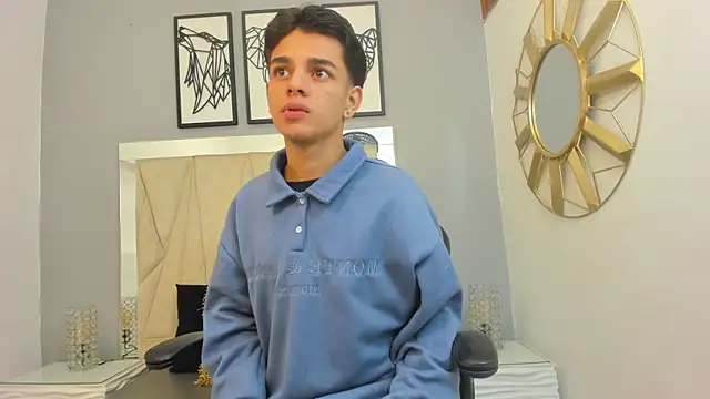 owen  johnson online show from September 25, 2025, 11:58 am