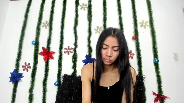 Snapshot of Camila_Martiinez chatting on November 21, 2025, 8:40 pm Camila Martiinez online show from November 21, 2025, 8:40 pm