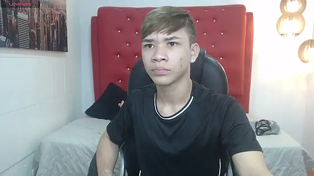 Snapshot of nathanclay chatting on November 14, 2025, 4:00 am nathanclay online show from November 14, 2025, 4:00 am