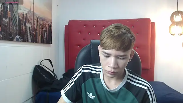 Snapshot of nathanclay chatting on December 5, 2025, 3:26 am nathanclay online show from December 5, 2025, 3:26 am