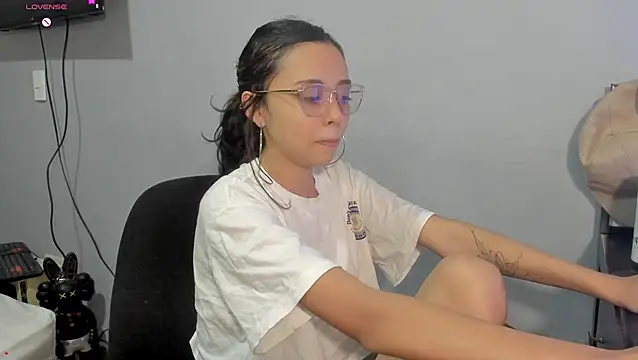 Snapshot of brisazanes chatting on July 18, 2026, 3:54 am brisazanes online show from July 18, 2026, 3:54 am