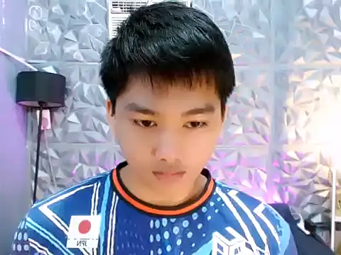 Mister officer69 online show from December 3, 2025, 9:13 pm