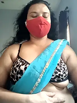 Snapshot of Tamil_Sivani chatting on March 28, 2026, 3:28 am Tamil Sivani online show from March 28, 2026, 3:28 am