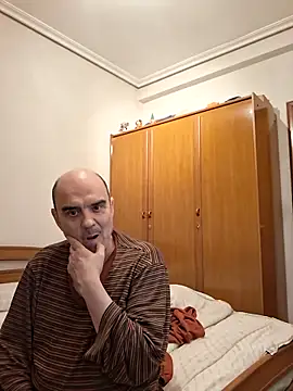 geli45 online show from April 17, 2026, 10:13 pm