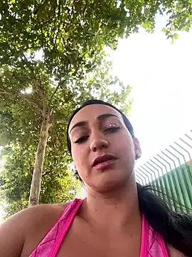 Snapshot of Ninabigtitied chatting on October 3, 2025, 1:19 pm Ninabigtitied online show from October 3, 2025, 1:19 pm