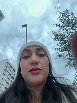 Snapshot of Ninabigtitied chatting on October 23, 2025, 5:23 pm Ninabigtitied online show from October 23, 2025, 5:23 pm