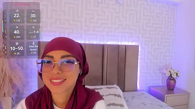 Snapshot of naishaa_ chatting on July 9, 2026, 6:34 pm naishaa online show from July 9, 2026, 6:34 pm