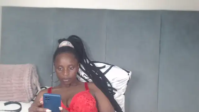 Snapshot of Jah-Queen chatting on January 16, 2026, 7:51 pm Jah-Queen online show from January 16, 2026, 7:51 pm