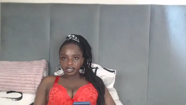 Snapshot of Jah-Queen chatting on February 5, 2026, 5:01 am Jah-Queen online show from February 5, 2026, 5:01 am