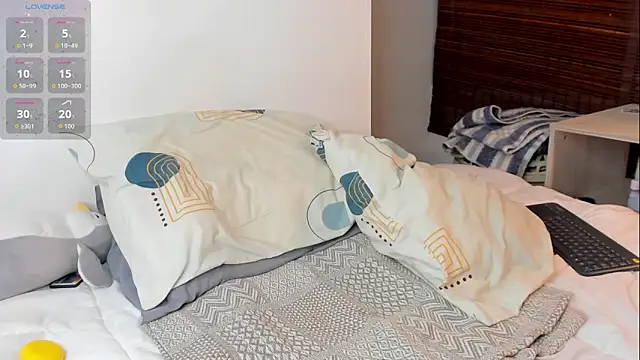 philip twinkk online show from November 3, 2025, 3:41 am