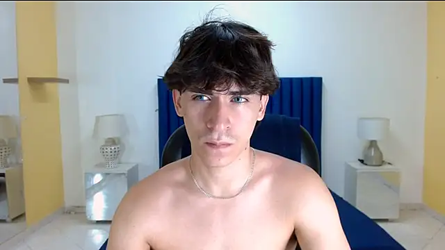 RoberthAlv online show from March 16, 2026, 12:20 pm