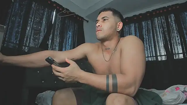 evan hardy online show from September 26, 2025, 9:19 pm