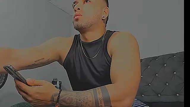 evan hardy online show from February 25, 2026, 1:26 am