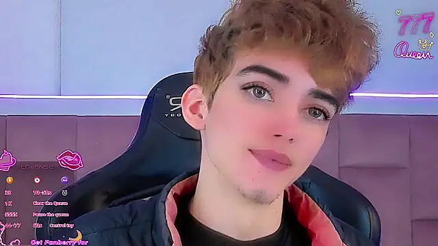 Baby FenixTS online show from March 8, 2026, 11:41 pm