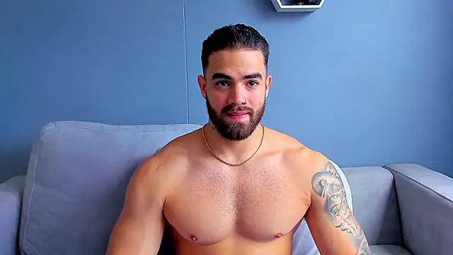 Paul Phoenix online show from October 3, 2025, 7:55 pm