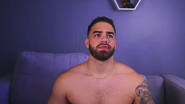 Paul Phoenix online show from November 30, 2025, 6:12 pm