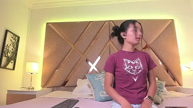 BelhaLawuo online show from February 27, 2026, 7:58 pm