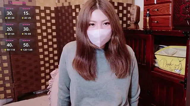 Fuwa chan online show from May 3, 2026, 1:33 am
