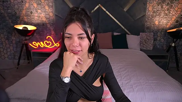 Snapshot of OnlyXxandra chatting on October 18, 2025, 1:34 pm OnlyXxandra online show from October 18, 2025, 1:34 pm