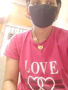 poojam93 online show from July 30, 2026, 4:44 am