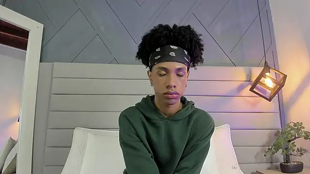 Johan gz  online show from November 13, 2025, 11:31 am