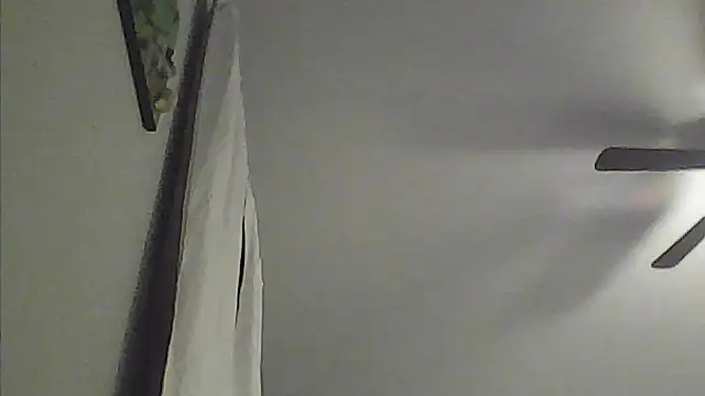 sarahkat86 online show from March 15, 2026, 11:55 pm