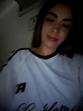 CristalHeart  online show from December 20, 2025, 12:34 pm