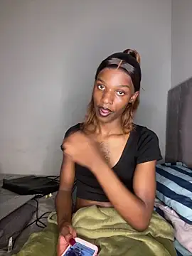 Trans fairy online show from April 11, 2026, 9:30 pm