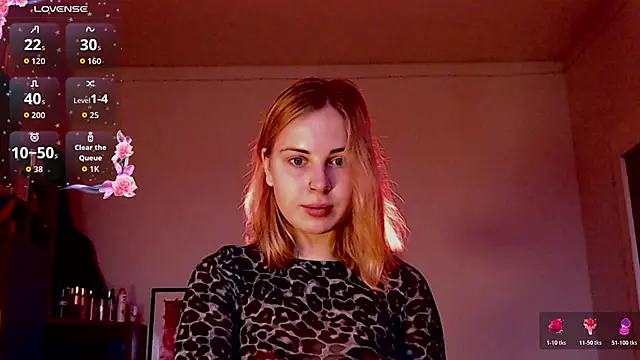 Snapshot of Alismoona chatting on December 3, 2025, 9:29 am Alismoona online show from December 3, 2025, 9:29 am