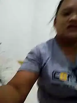 ChubbyMommy30 online show from September 19, 2025, 12:34 am