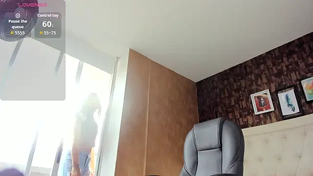 sweet  vanessa1 online show from January 31, 2026, 7:11 pm