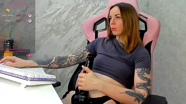 Melissaluvvv online show from January 16, 2026, 2:43 pm