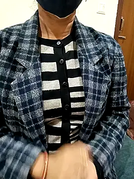 soni yhakur online show from December 20, 2025, 10:00 am