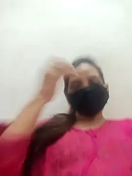 Snapshot of soni_yhakur chatting on April 26, 2026, 4:04 pm soni yhakur online show from April 26, 2026, 4:04 pm