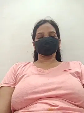 Snapshot of soni_yhakur chatting on June 18, 2026, 1:28 am soni yhakur online show from June 18, 2026, 1:28 am