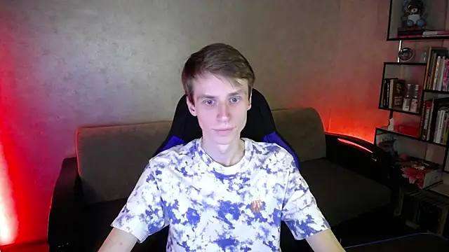 Snapshot of yes_cute_boy_ chatting on October 1, 2025, 6:14 pm yes cute boy online show from October 1, 2025, 6:14 pm